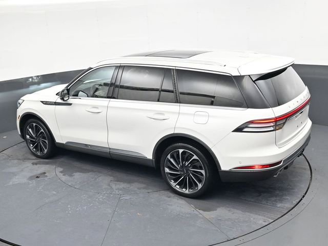 Used 2020 Lincoln Aviator Reserve w/ Equipment Group 202A image 27