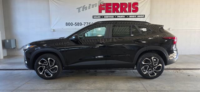 New 2026 Chevrolet Trax RS w/ Sunroof Package image 2