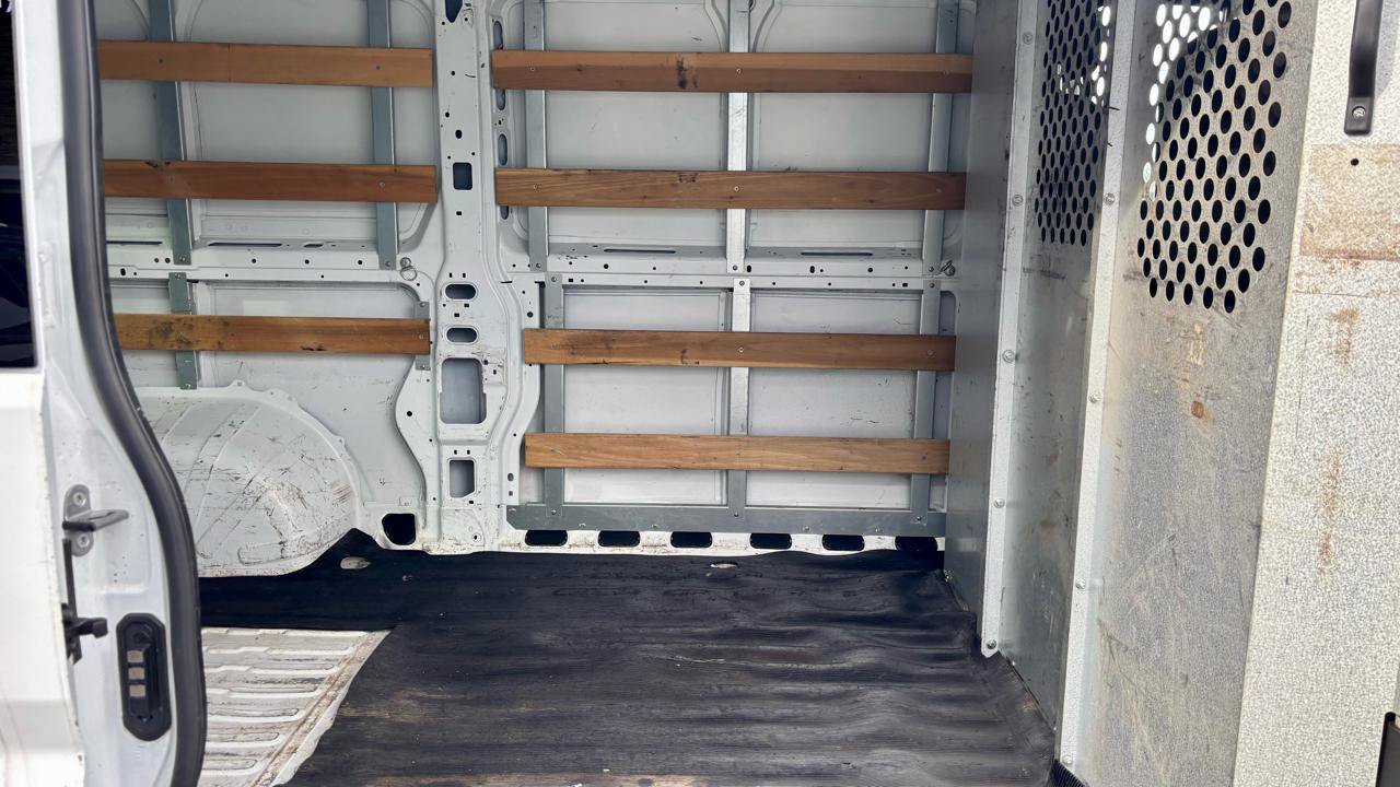 Used 2017 RAM ProMaster 1500 w/ Premium Appearance Group FWD image 11