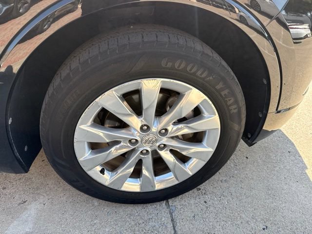 Used 2017 Buick Envision Essence FWD image 7