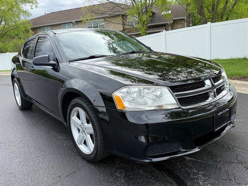 Used 2013 Dodge Avenger SE FWD image 11