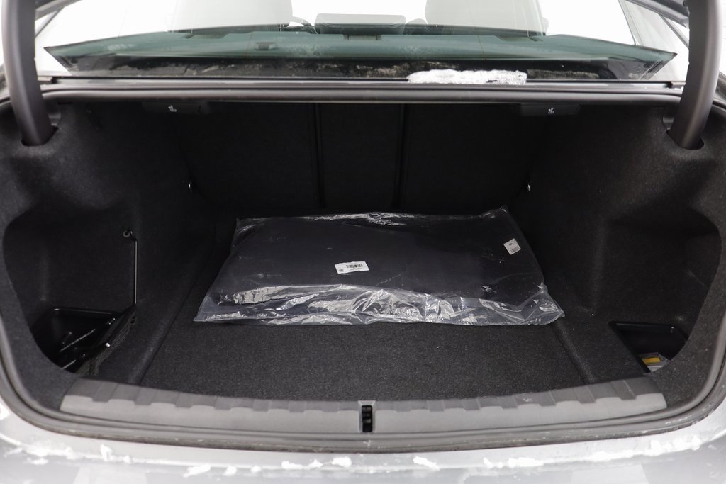 Certified 2025 BMW 330i xDrive Sedan w/ M Sport Package image 17