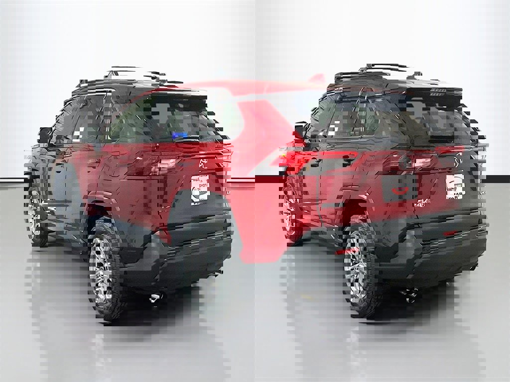 New 2025 Toyota RAV4 LE image 6