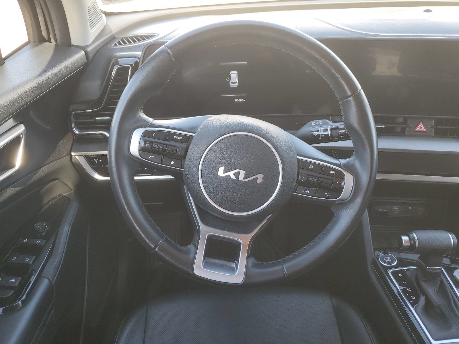 Used 2023 Kia Sportage EX FWD image 11