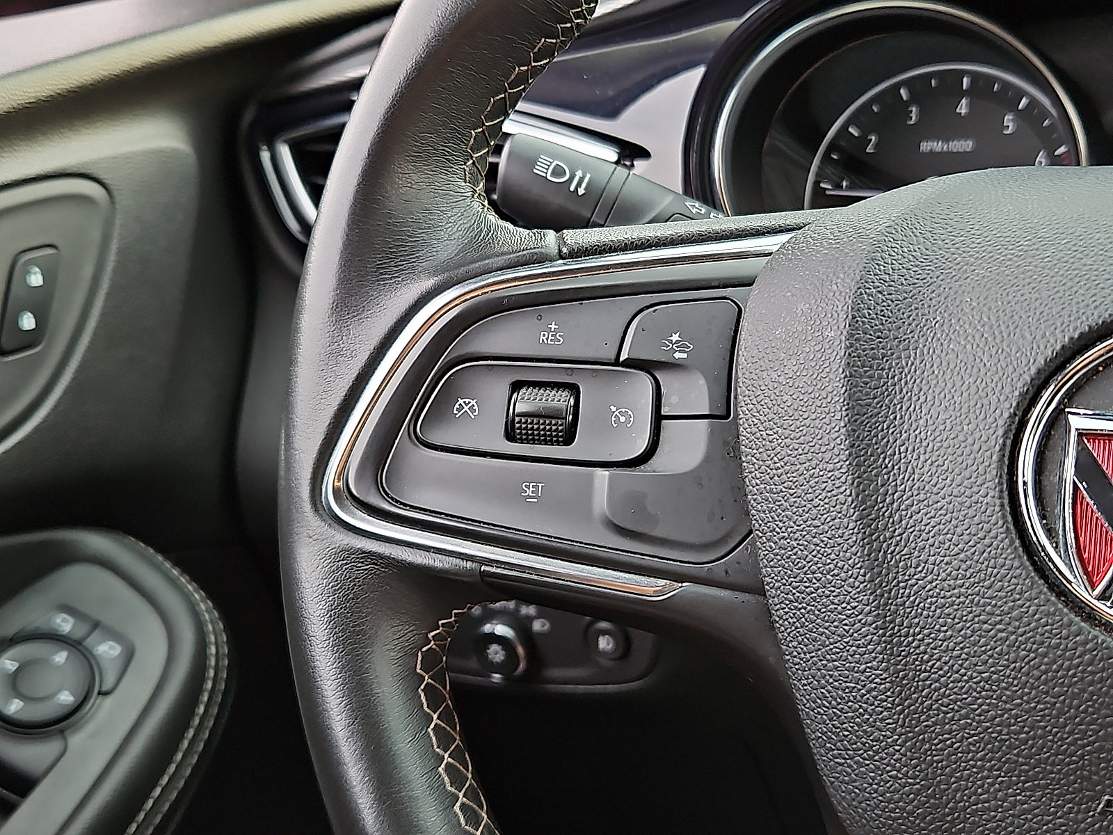 Certified 2023 Buick Encore GX Select w/ Sport Touring Package image 20