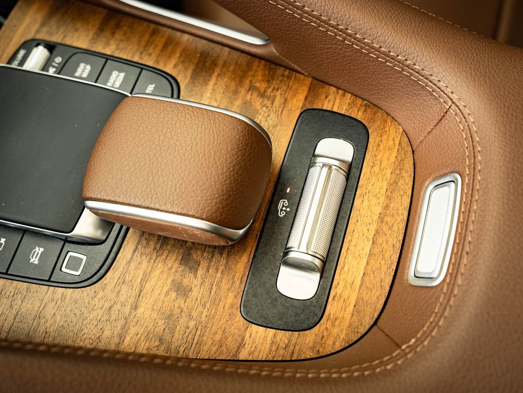 Certified 2026 Mercedes-Benz GLS 450 4MATIC image 43