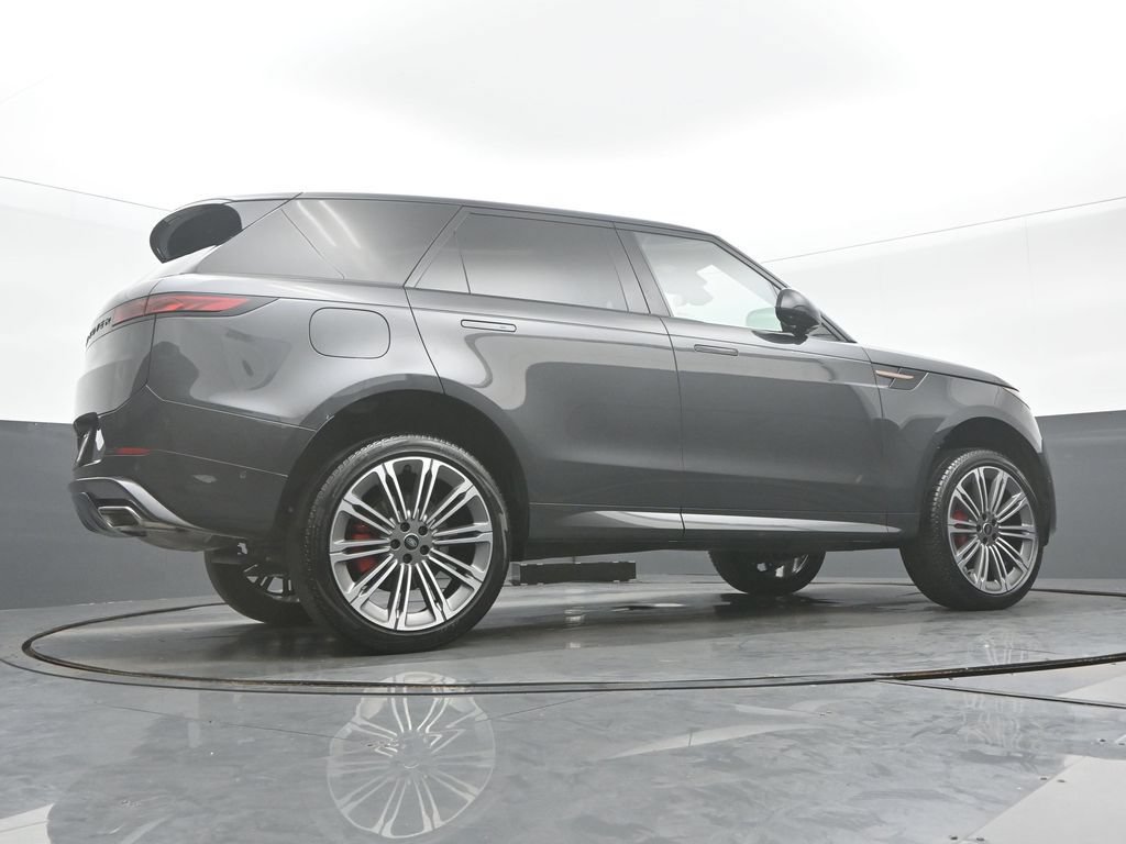 Used 2024 Land Rover Range Rover Sport Dynamic SE AWD/4WD image 33