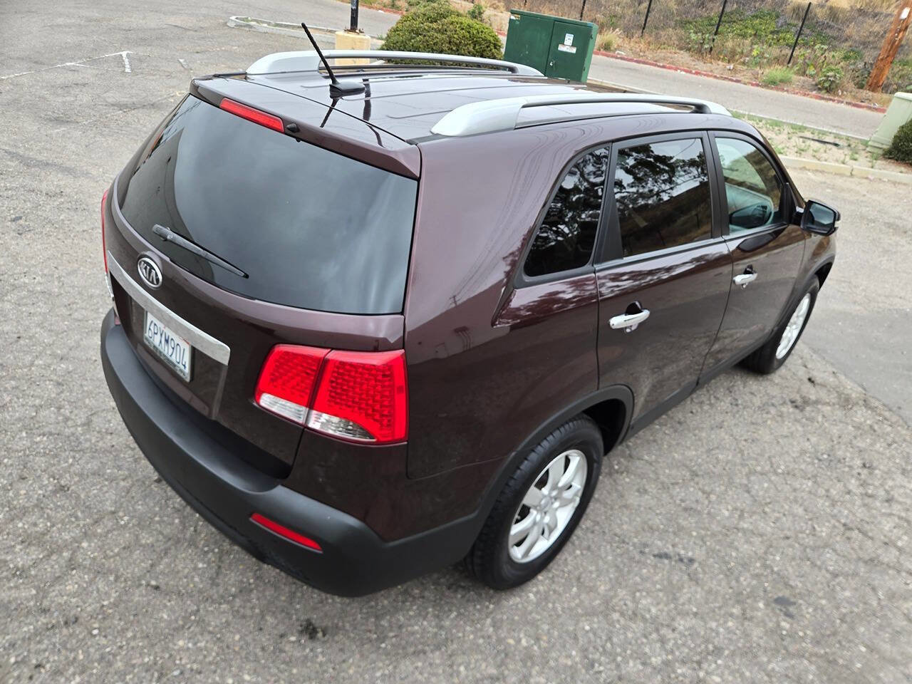 Used 2011 Kia Sorento LX w/ Convenience Pkg image 18