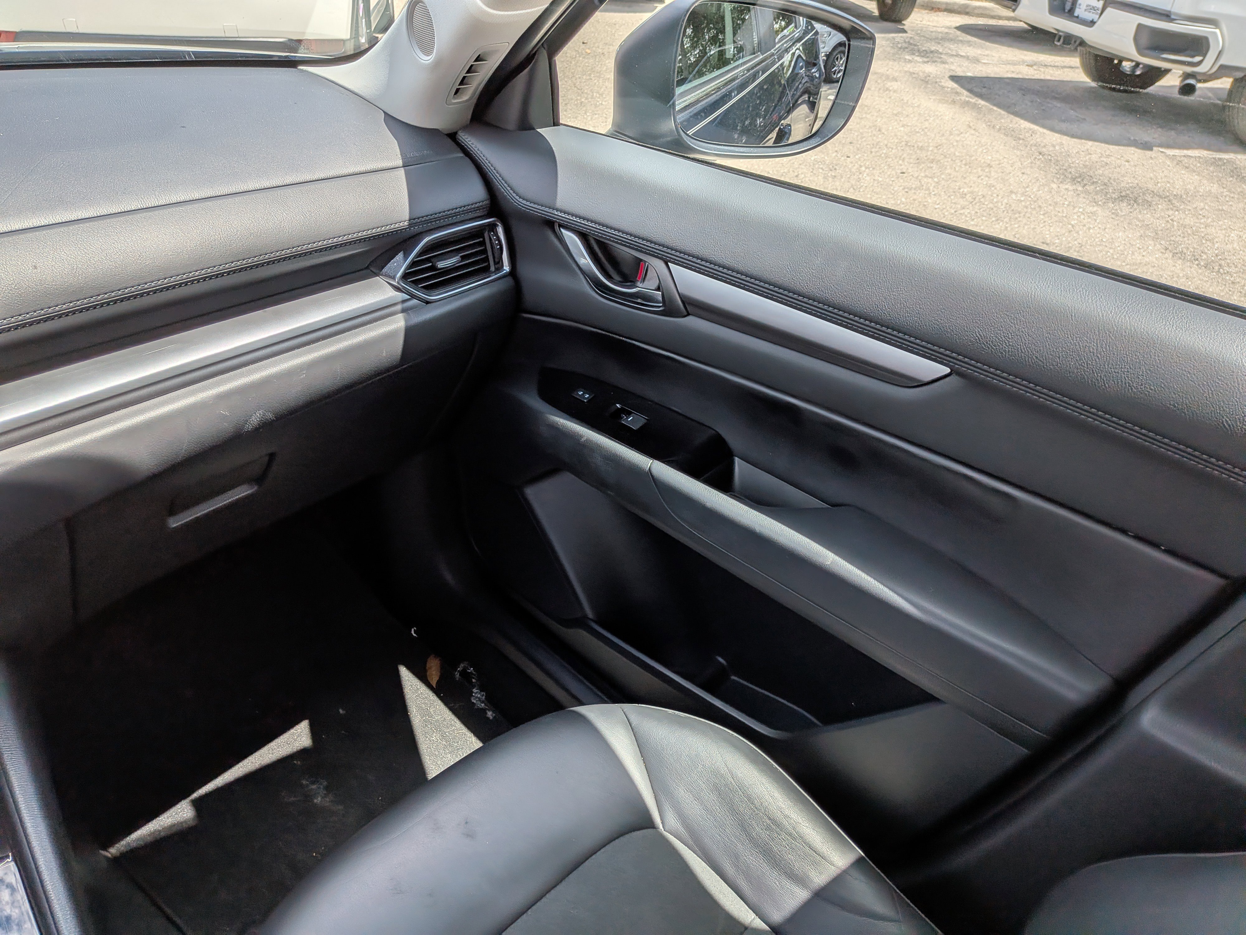 Used 2019 MAZDA CX-5 Touring FWD image 17