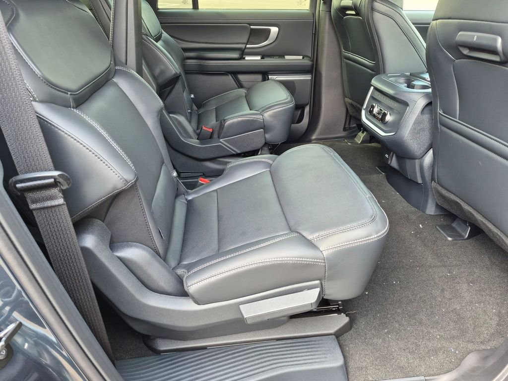 New 2026 Ford Expedition Max Platinum image 28