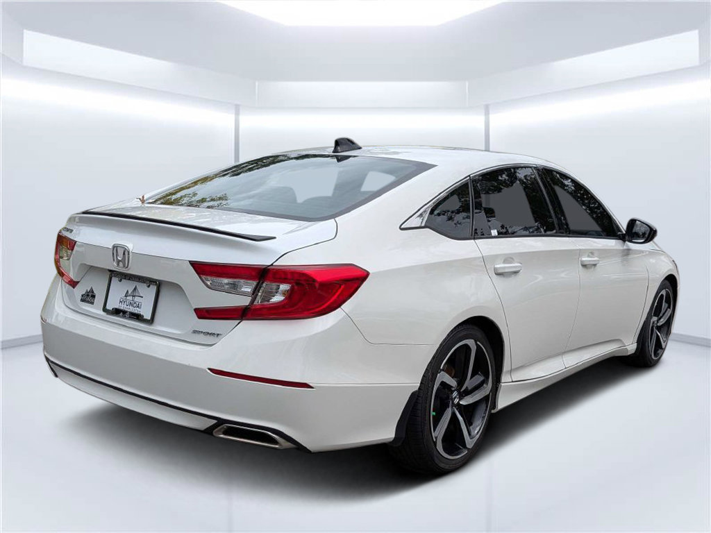 Used 2022 Honda Accord Sport image 3