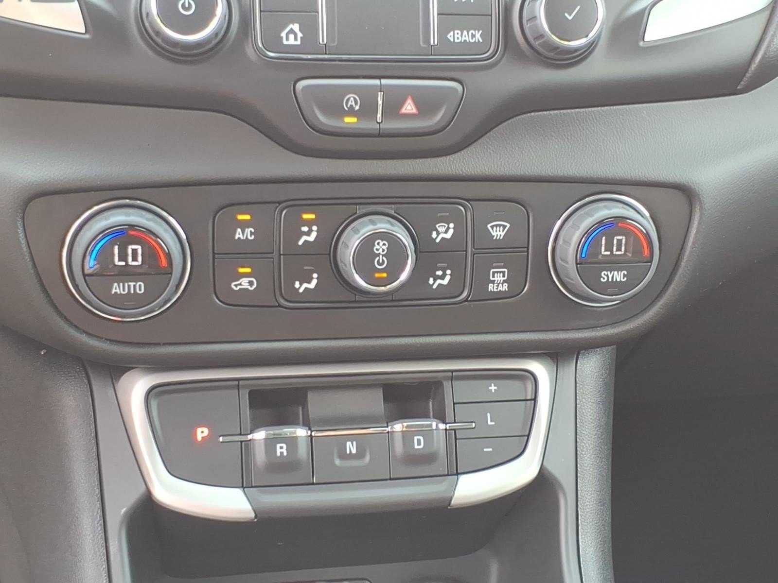Used 2023 GMC Terrain SLT w/ Elevation Edition AWD/4WD image 19