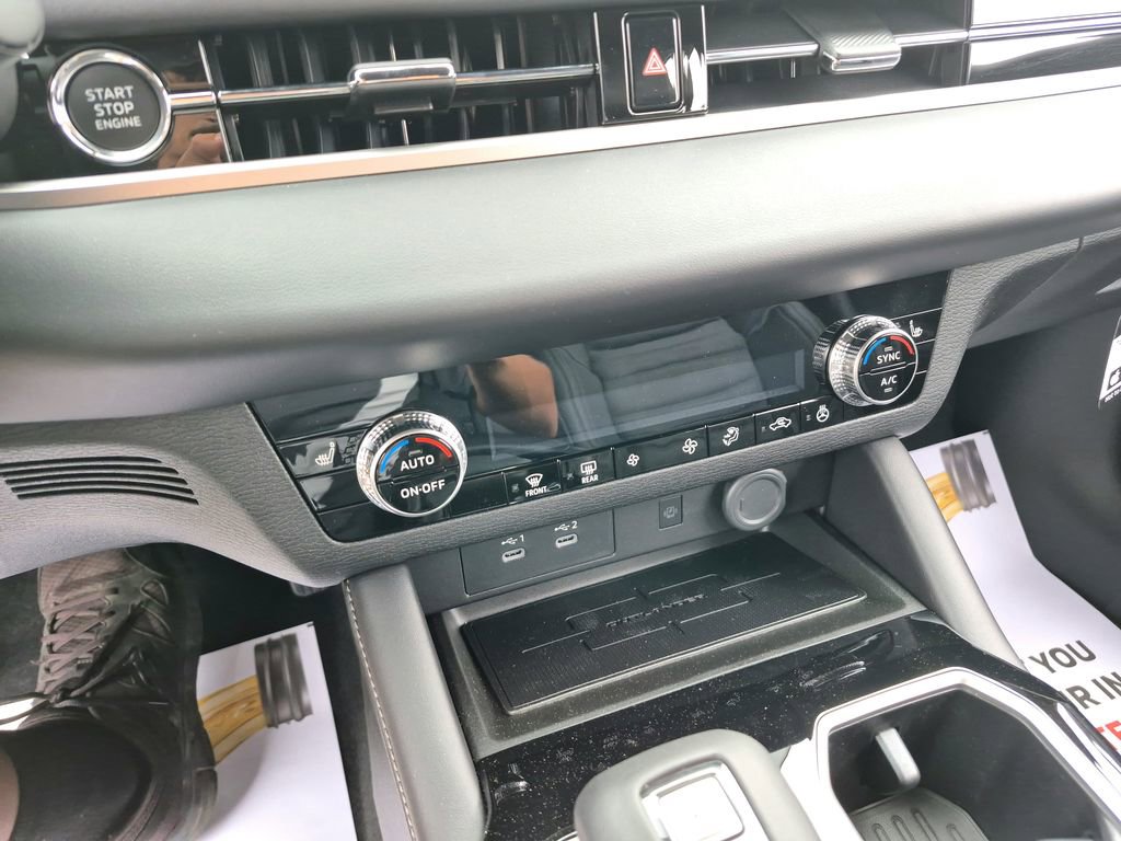 New 2026 Mitsubishi Outlander LE FWD image 18