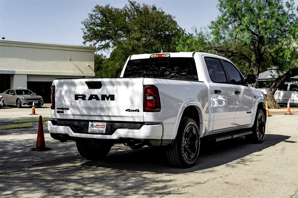 New 2026 RAM 1500 4x4 Crew Cab image 4