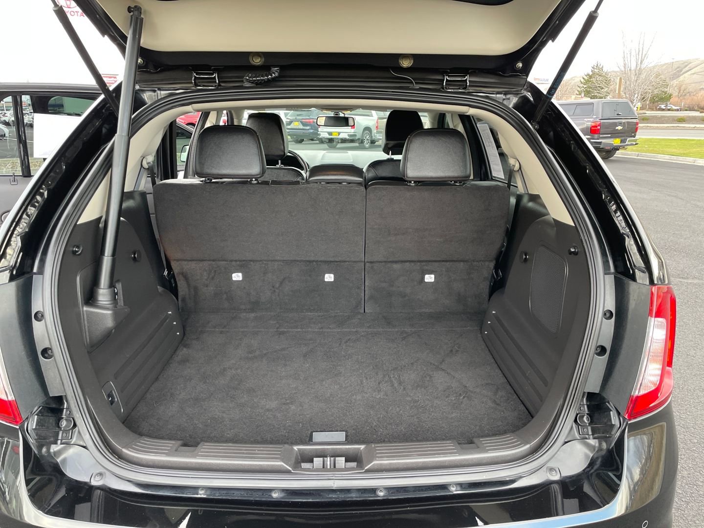 Used 2014 Ford Edge Limited w/ Driver Entry Package image 14