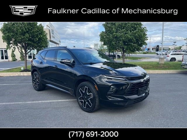 Used 2023 Chevrolet Blazer RS w/ Enhanced Convenience Package AWD/4WD image 1