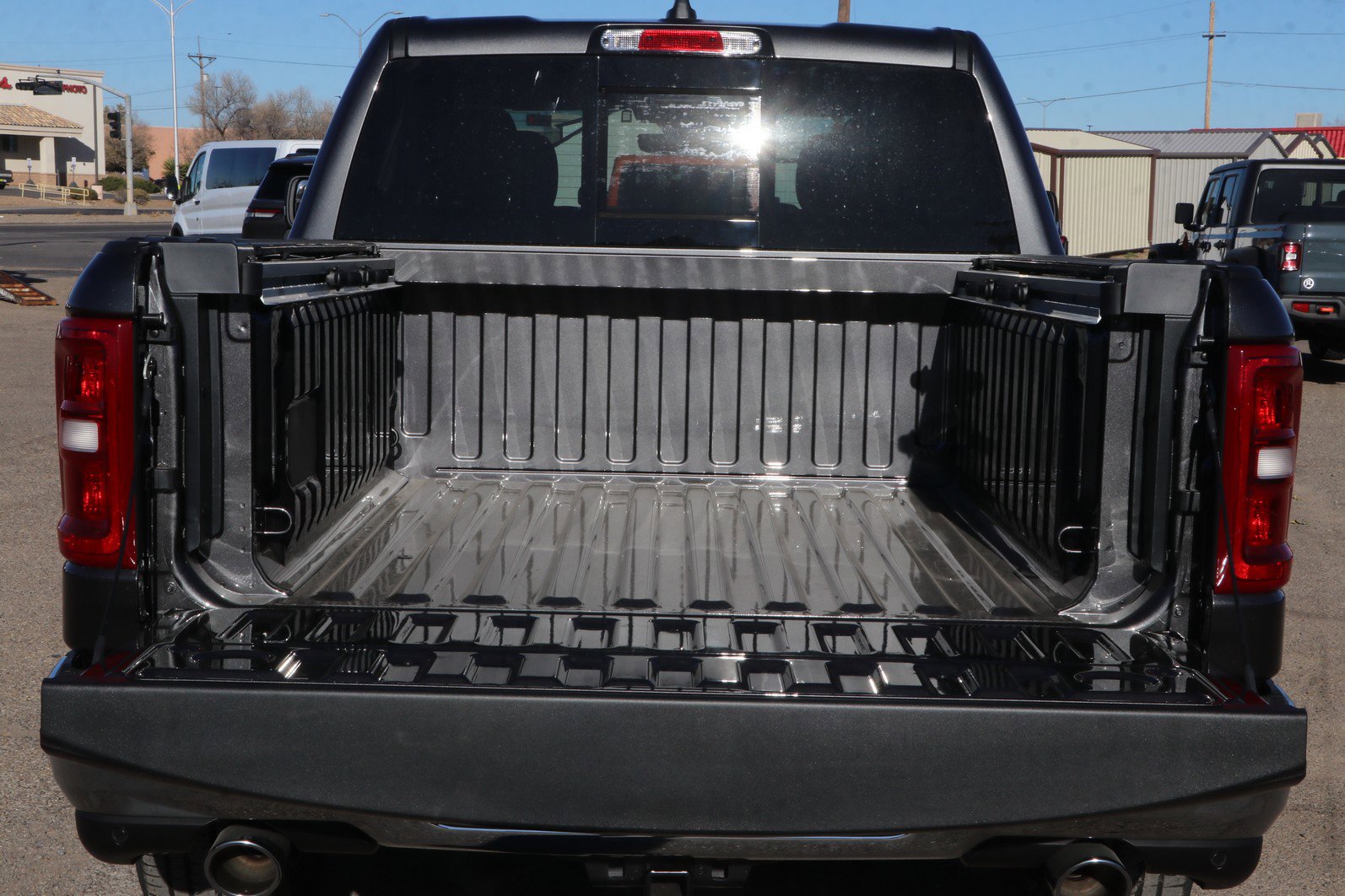 New 2026 RAM 1500 Big Horn AWD/4WD image 28
