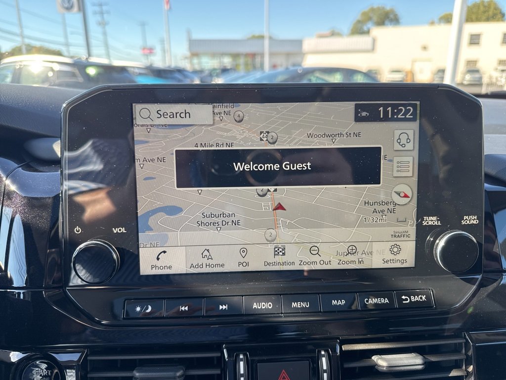 New 2025 Nissan Pathfinder Platinum w/ Black Appearance Package image 30