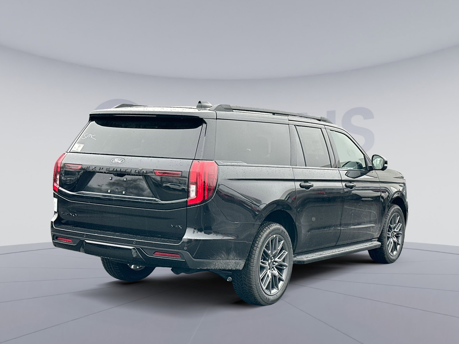 New 2026 Ford Expedition Max Platinum w/ Stealth Appearance Package image 4