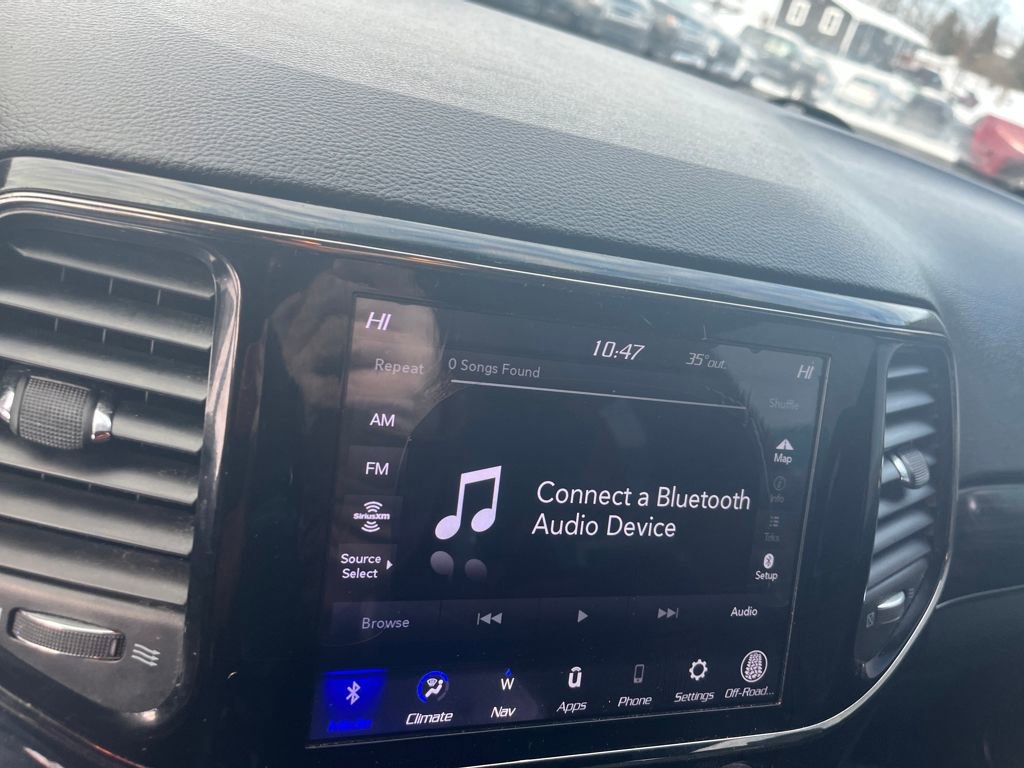 Used 2019 Jeep Grand Cherokee Limited X image 14