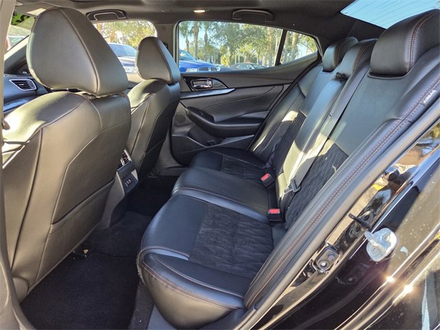 Used 2022 Nissan Maxima SR w/ Sport Mat Group image 14