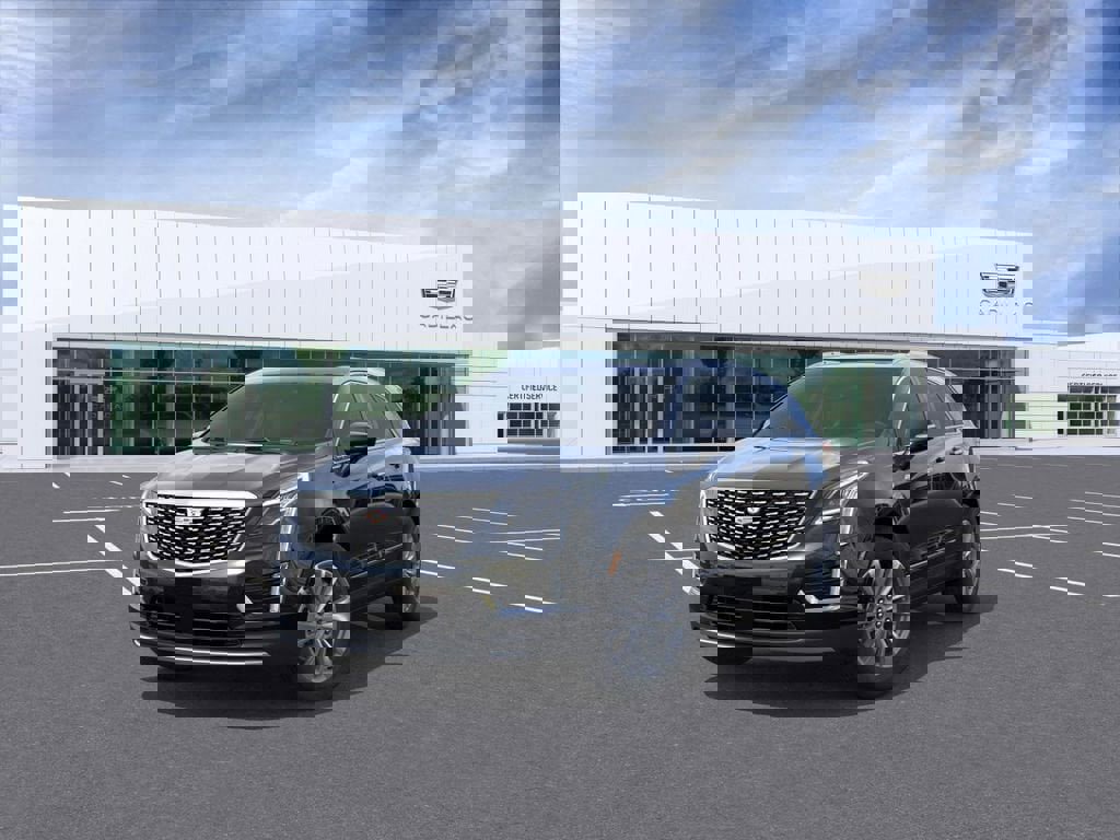 New 2026 Cadillac XT5 Premium Luxury w/ LPO, Floor Liner Package image 8
