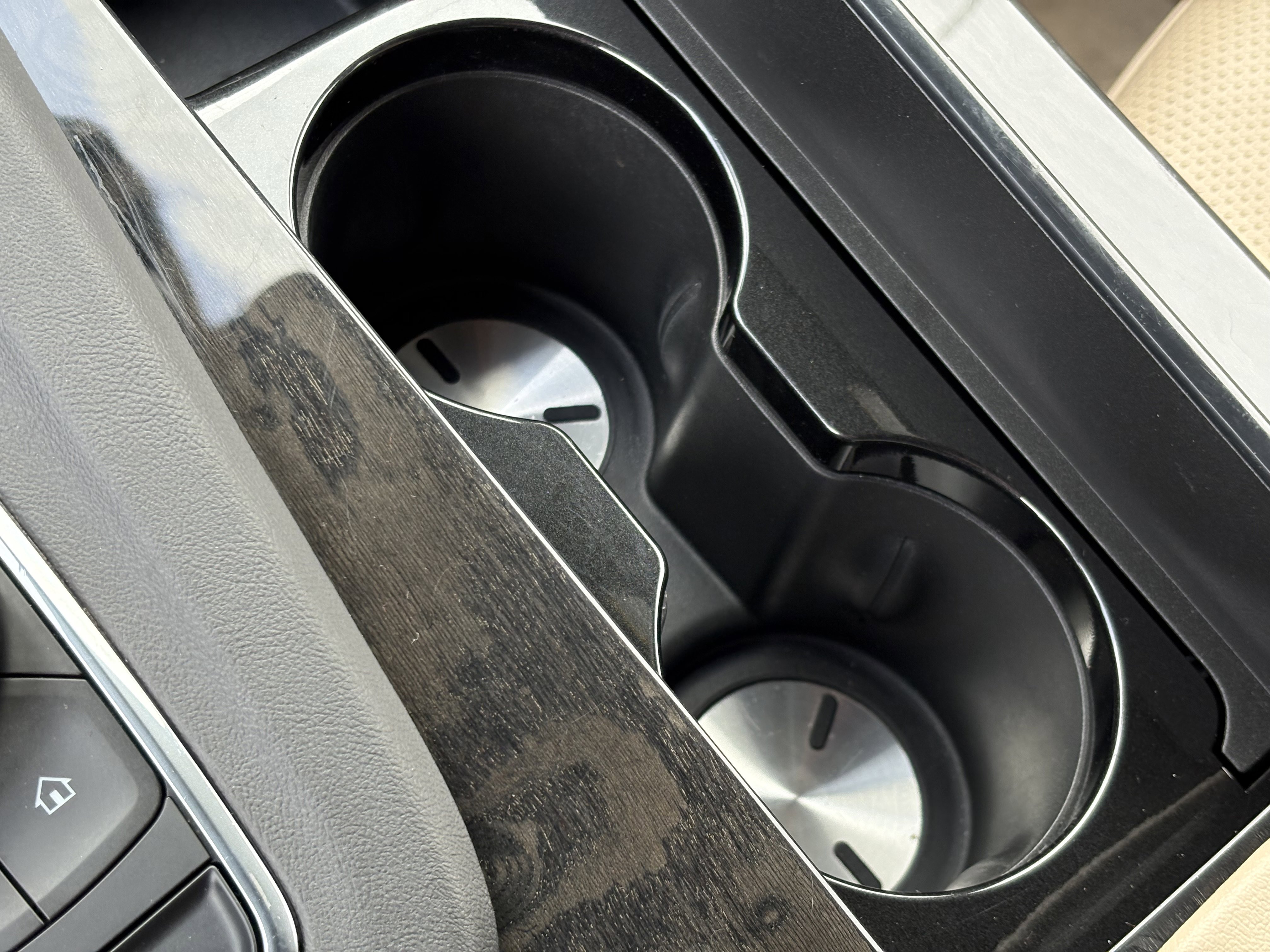 Certified 2024 Cadillac Escalade Premium Luxury image 31