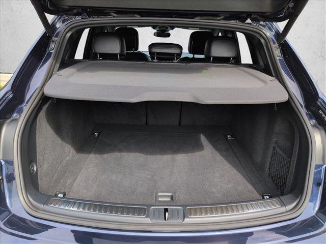 Used 2023 Porsche Macan S image 6