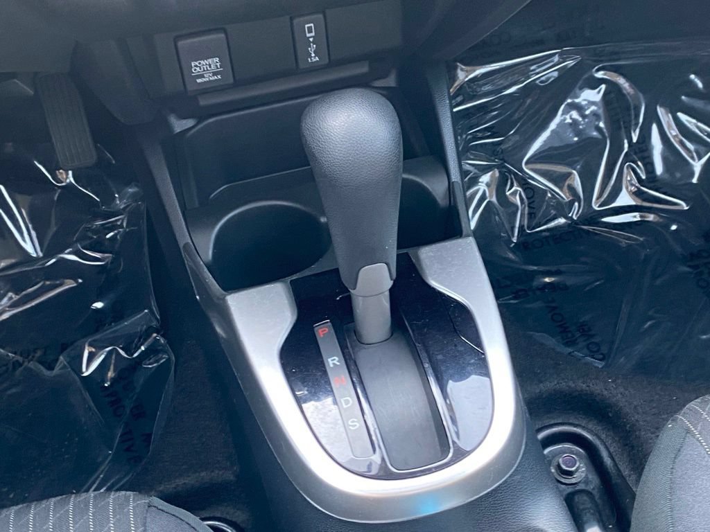 Used 2019 Honda Fit EX image 16