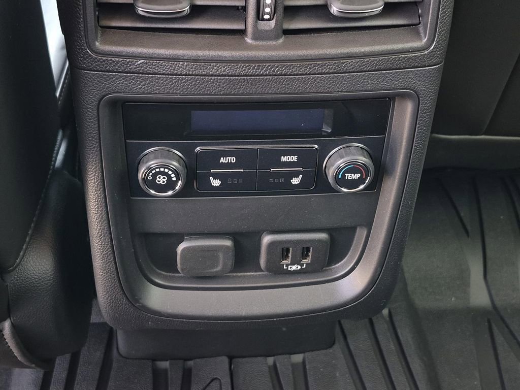 Used 2020 Buick Envision Premium image 17