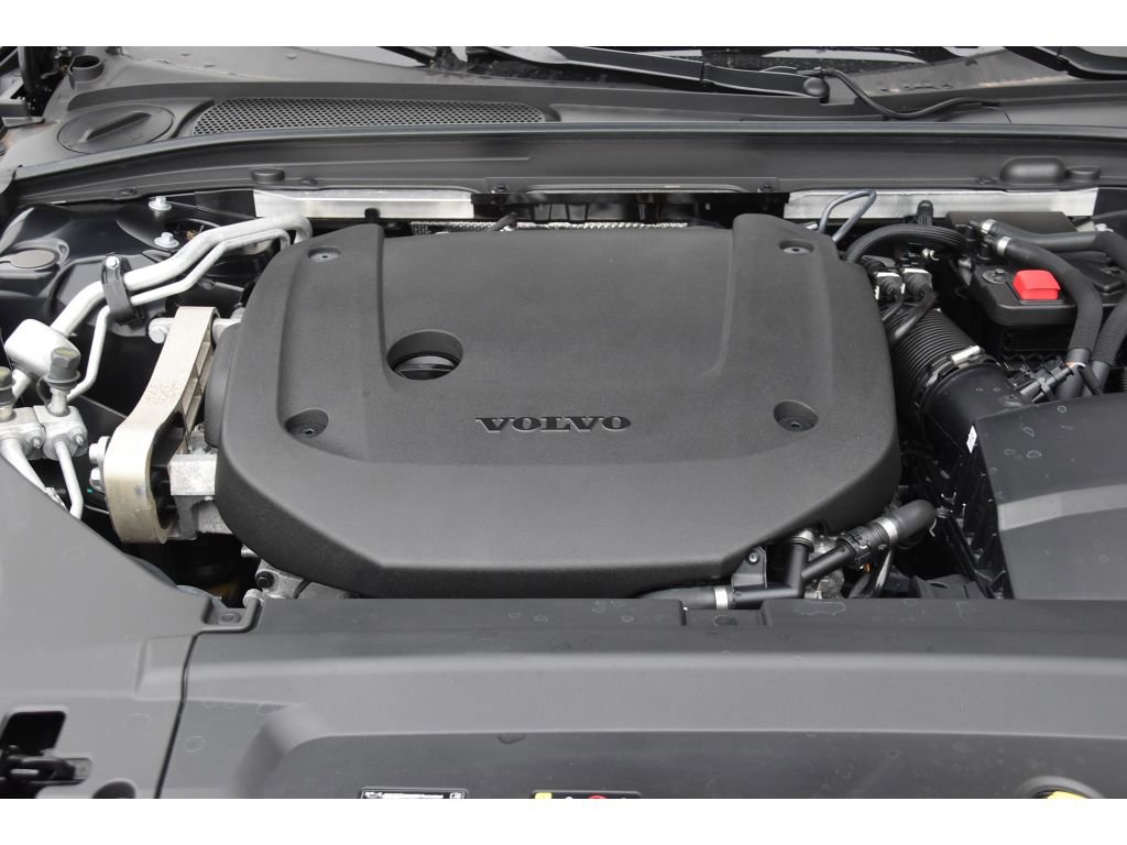 Certified 2025 Volvo S90 B6 Ultra image 26