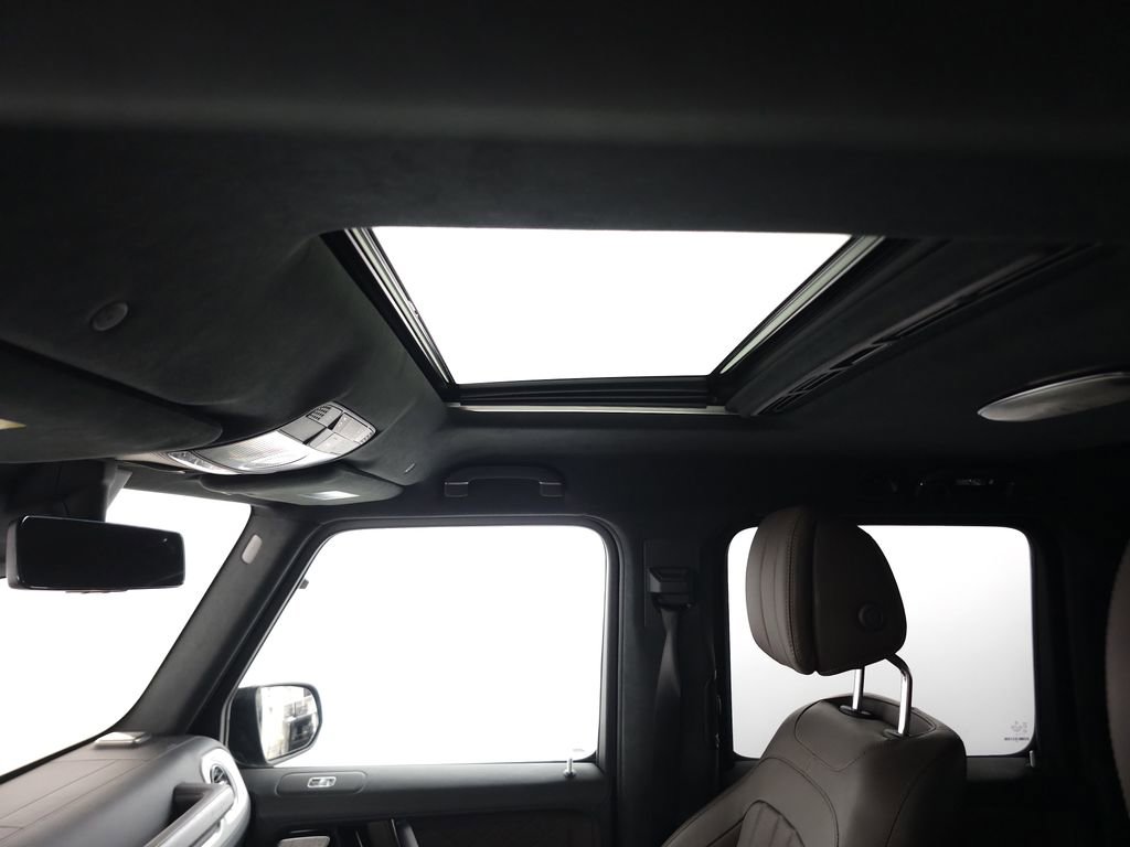 Certified 2025 Mercedes-Benz G 580 w/ EQ Technology image 26