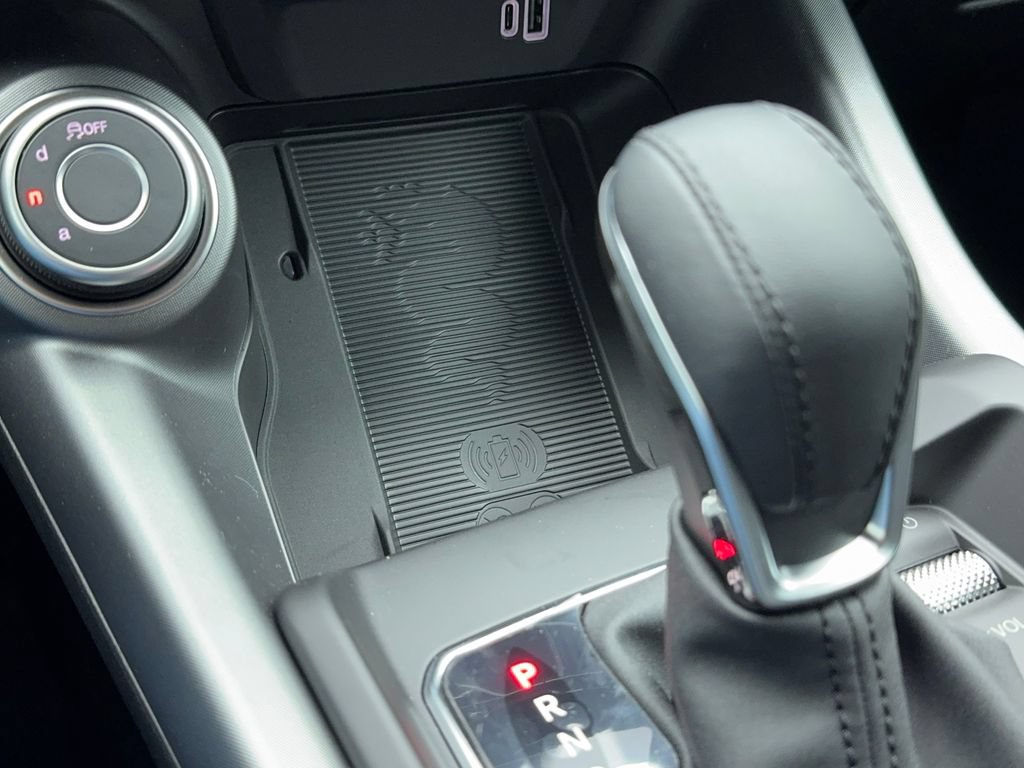 New 2025 Alfa Romeo Tonale w/ Premium Package AWD/4WD image 29