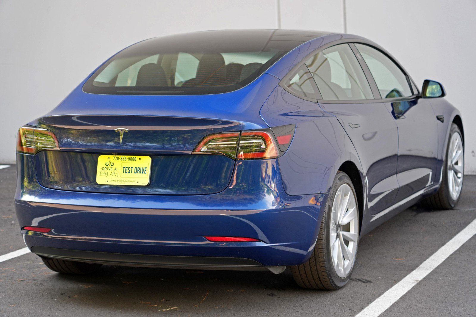 Used 2023 Tesla Model 3 Standard Range RWD image 53