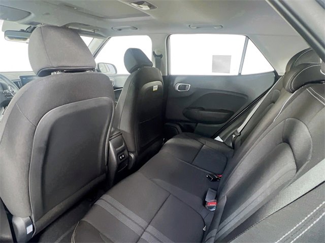 New 2025 Hyundai Venue SEL image 15