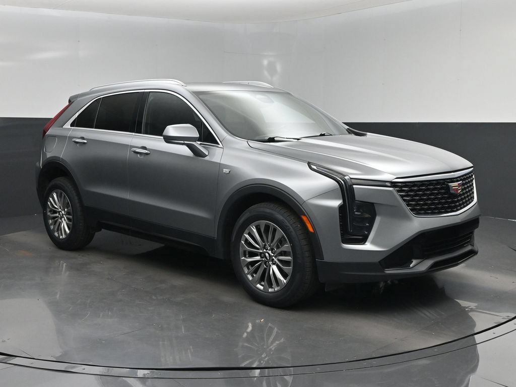 Used 2024 Cadillac XT4 Premium Luxury FWD image 1