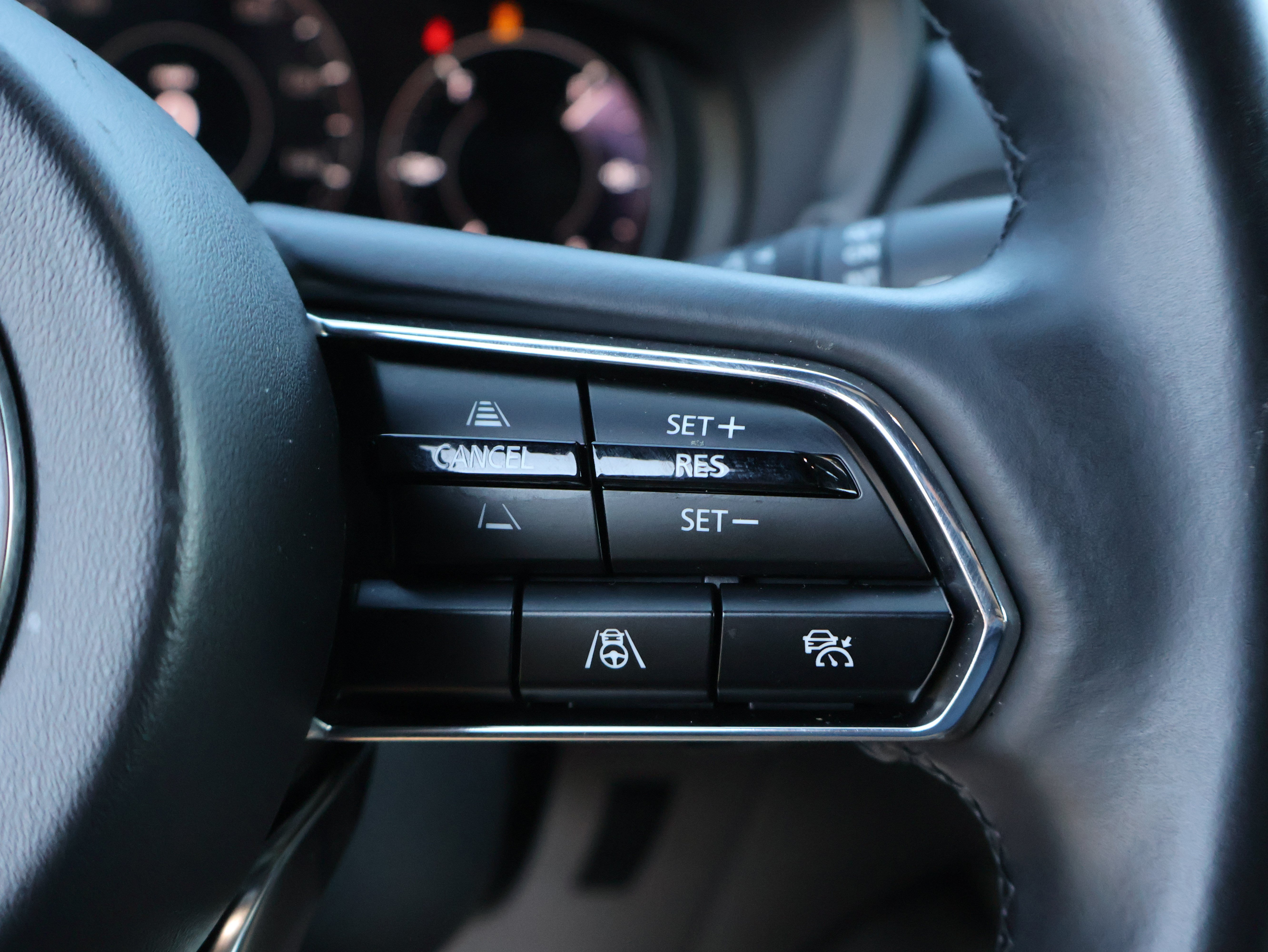 Used 2025 MAZDA CX-70 Plug-In Hybrid w/ Premium Plus AWD/4WD image 45