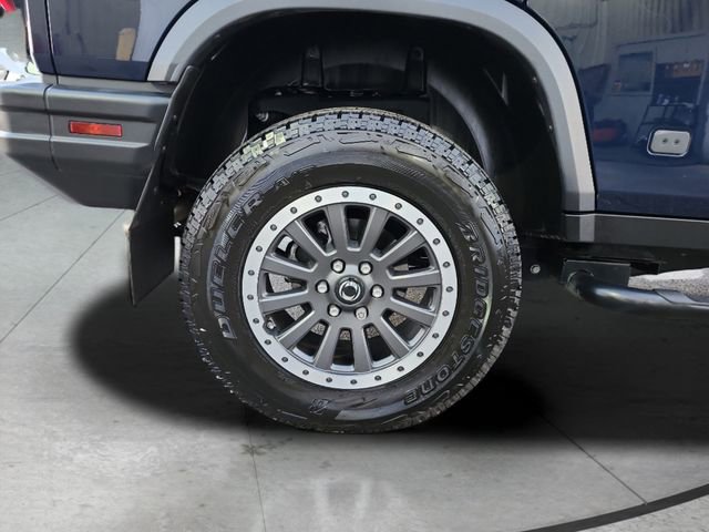 Used 2025 INEOS Grenadier Fieldmaster Edition image 30