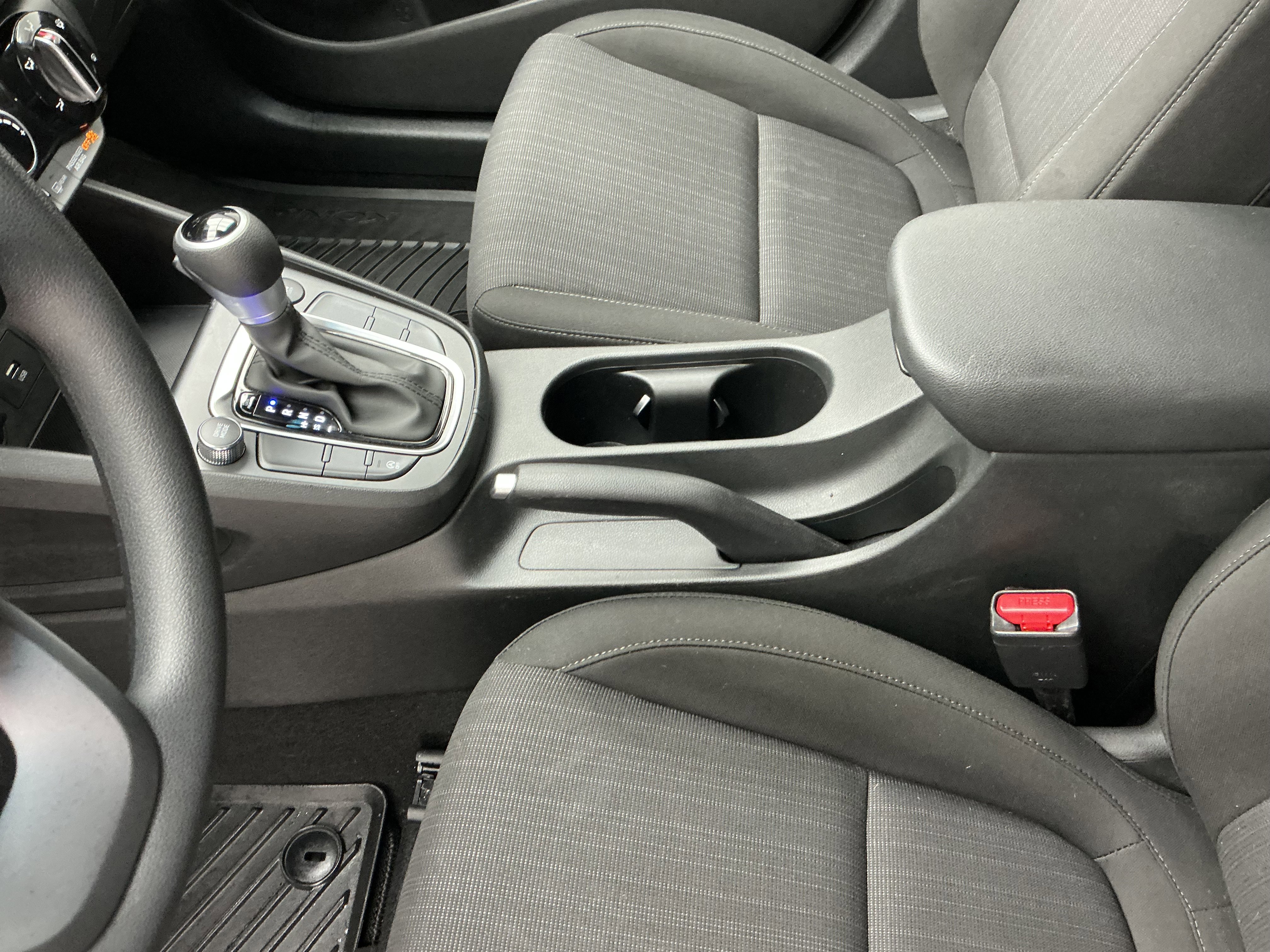 Used 2023 Hyundai Kona SEL image 14