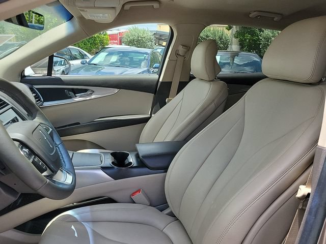 Used 2019 Lincoln Nautilus FWD image 12