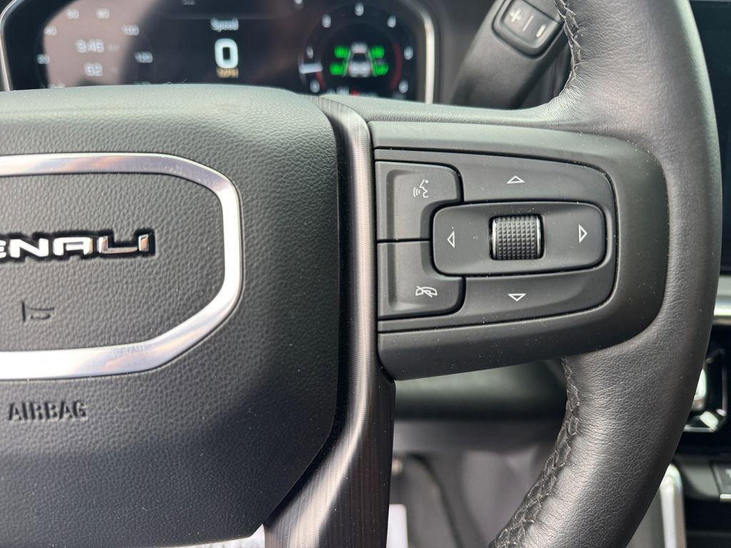 Used 2025 GMC Sierra 2500 Denali Ultimate image 33