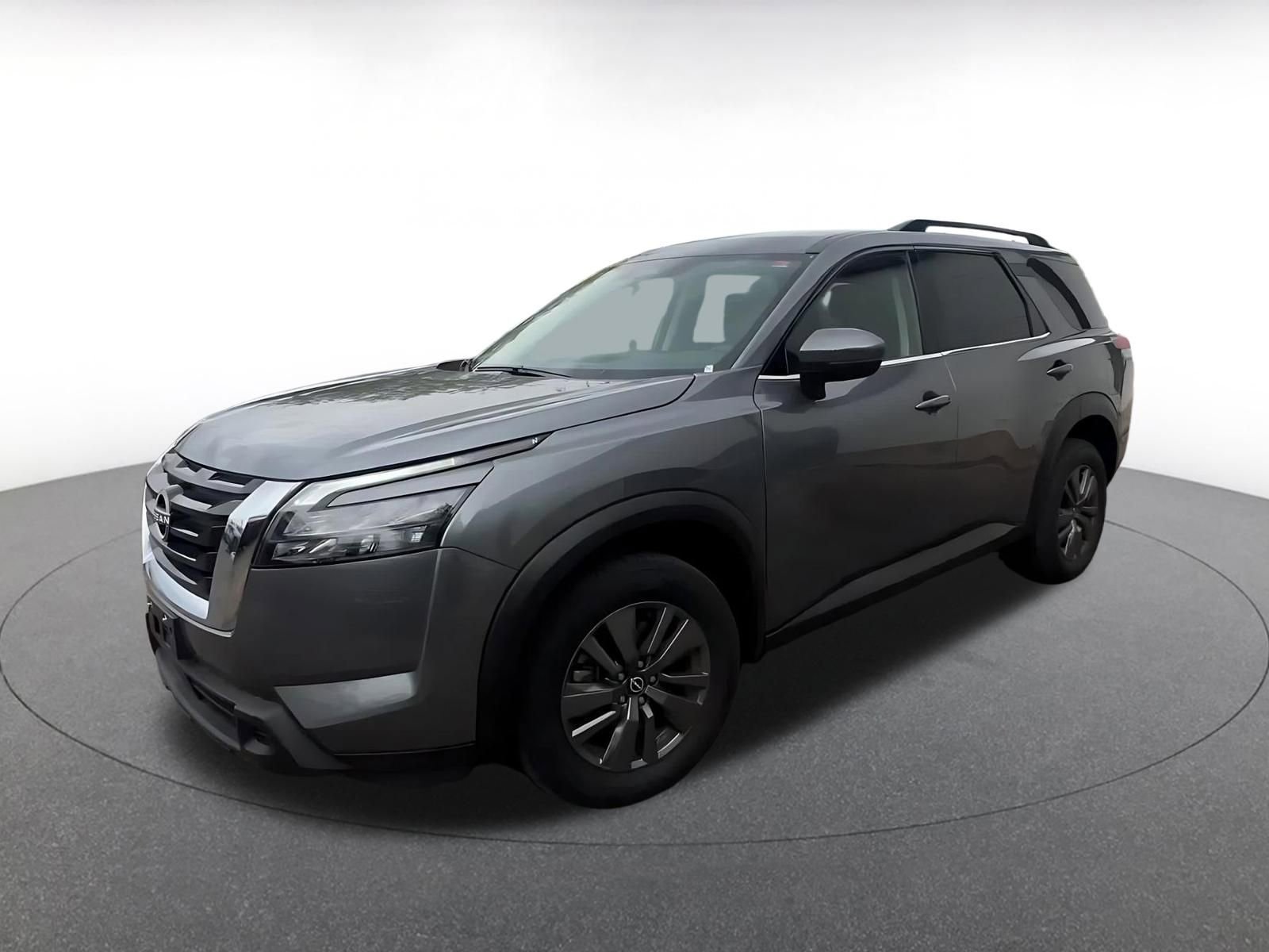 Used 2025 Nissan Pathfinder SV AWD/4WD image 8