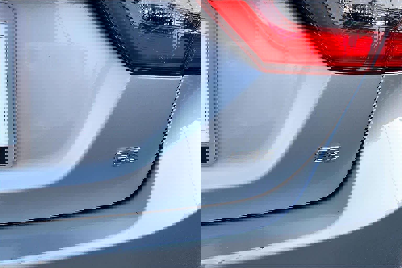 Used 2021 Toyota Camry SE FWD image 10