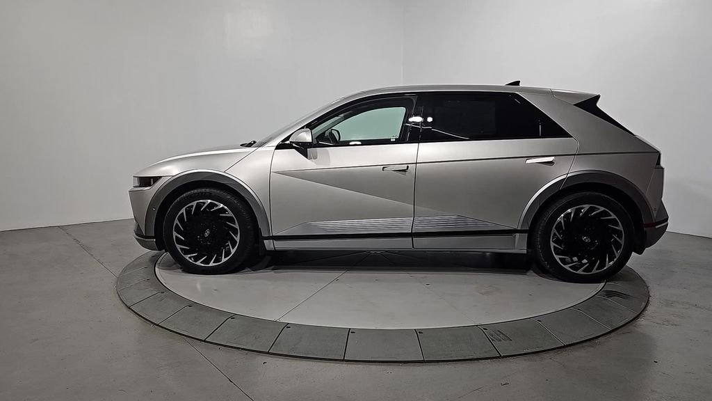 Certified 2024 Hyundai Ioniq 5 Limited image 2