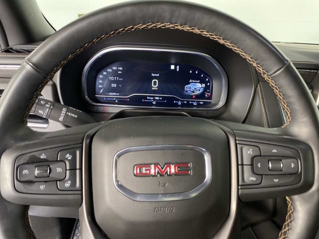 Used 2023 GMC Yukon XL AT4 w/ AT4 Premium Package AWD/4WD image 18