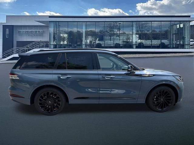 New 2026 Lincoln Aviator Reserve AWD/4WD image 8