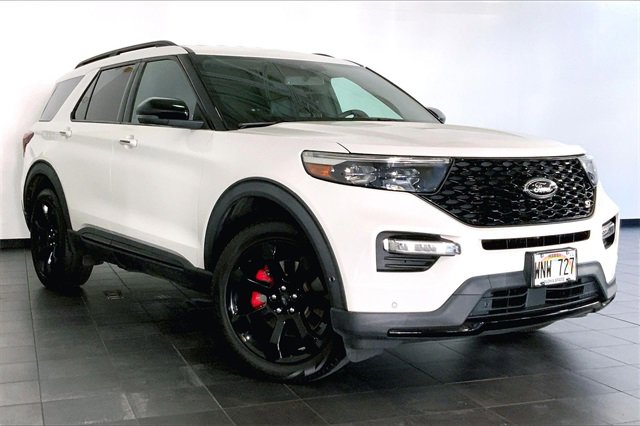 Used 2022 Ford Explorer ST w/ Equipment Group 401A image 2