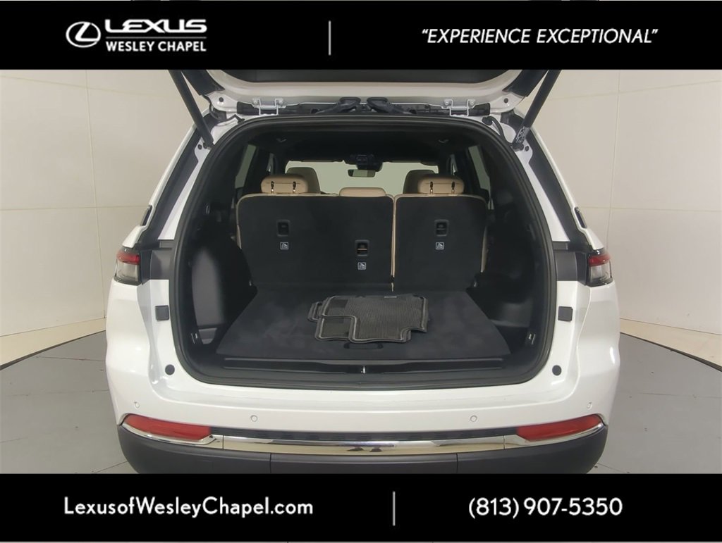 Used 2025 Jeep Grand Cherokee Limited w/ Trailer Tow Package image 8