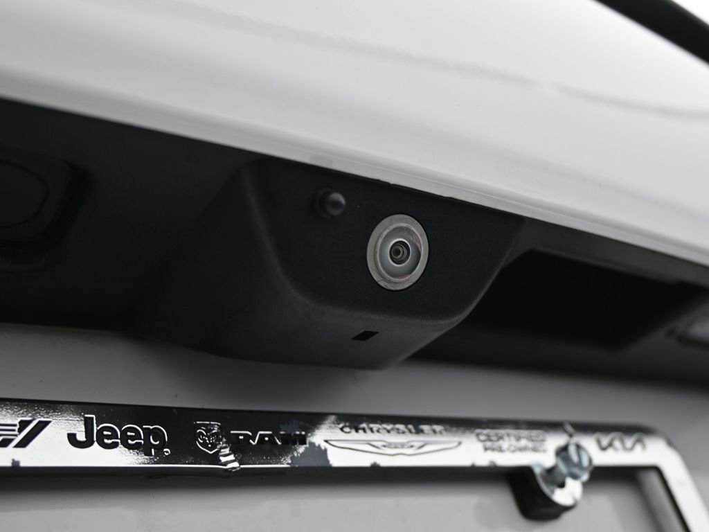 Used 2022 Jeep Grand Cherokee Summit image 44