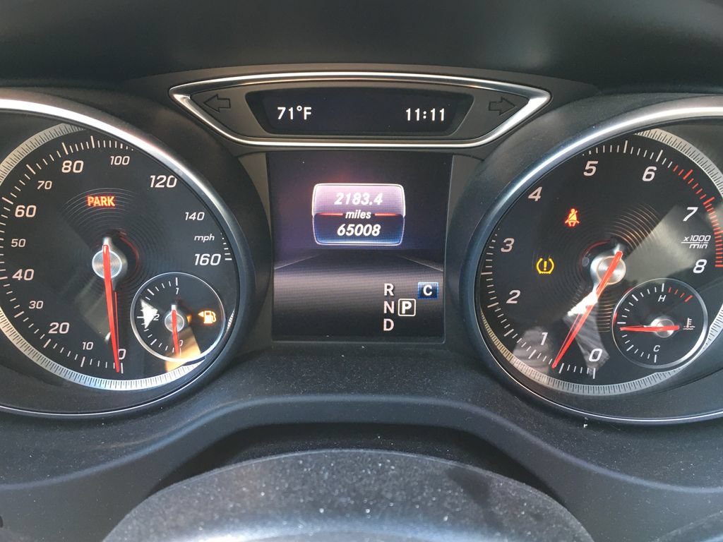 Used 2018 Mercedes-Benz CLA 250 4MATIC image 2